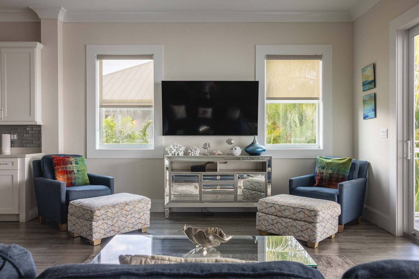 Seagate House by Brightwild Waterfront w Dock in Key Haven, Stock Island