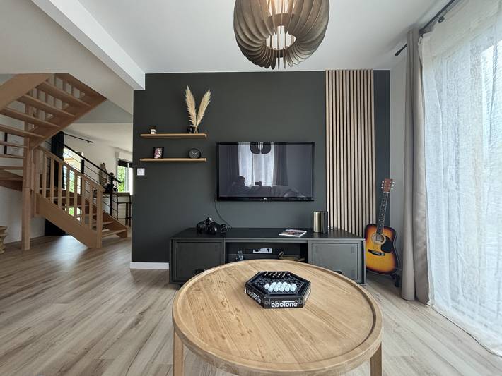 Location de vacances pour 8 personnes, avec Terrasse et Jardin à Penvénan