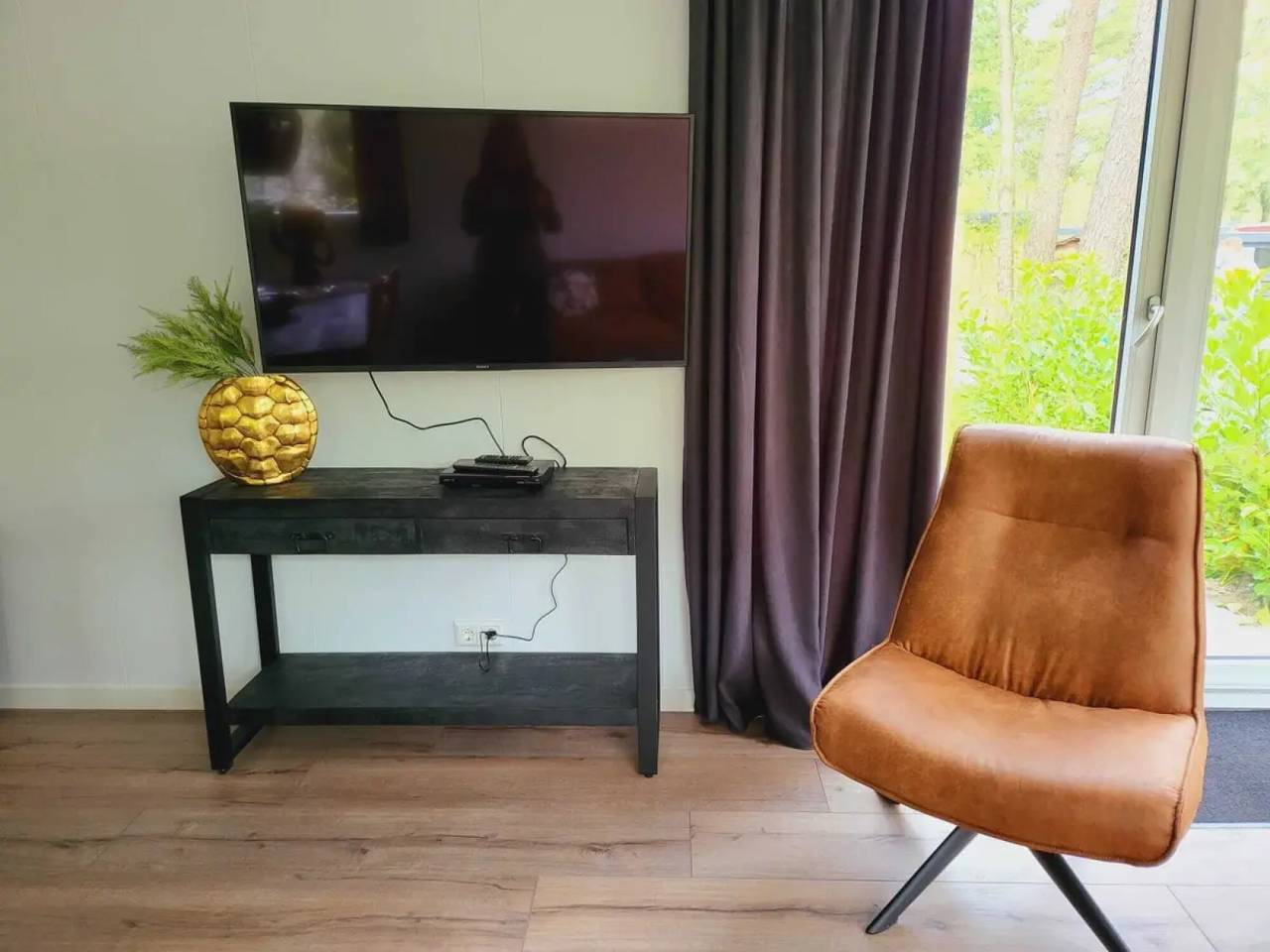 Moderner 6-Personen-Bungalow mit umzäuntem Garten mitten im Wald auf der Veluwe in Veluwe
