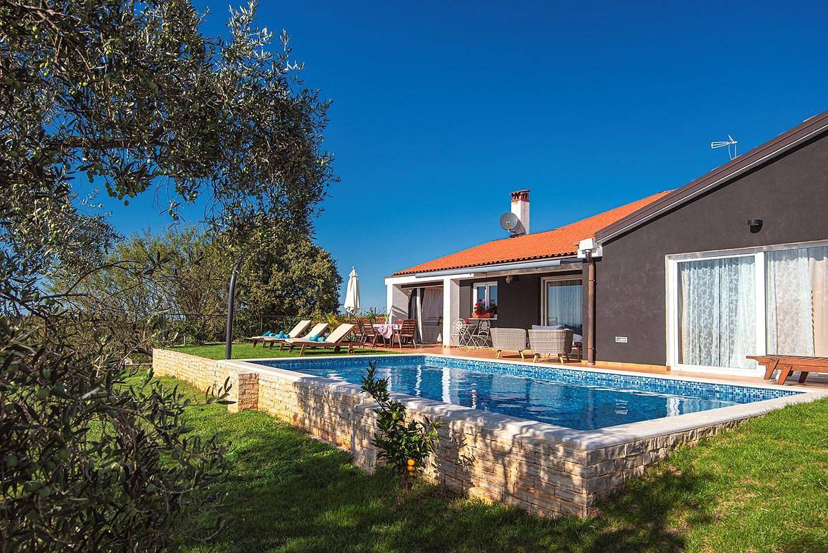 Ferienhaus mit Privatpool für 8 Personen ca. 230 qm in Rovinjsko Selo, Istrien (Istrische Riviera) in Rovinjsko Selo, Rovinj und Umgebung