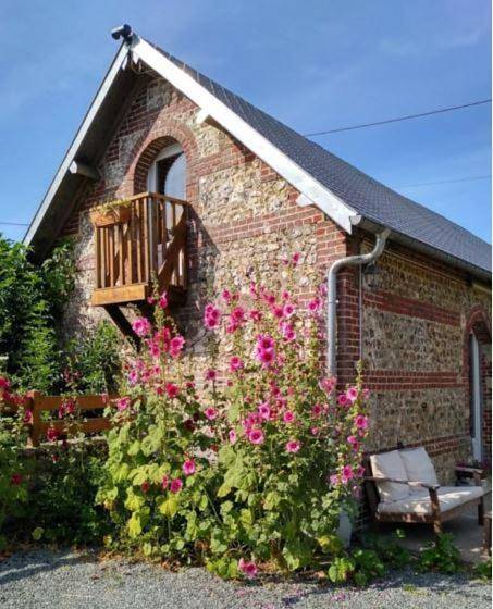 Gîte pour 3 personnes, avec jardin, animaux acceptés à Mentheville - 2