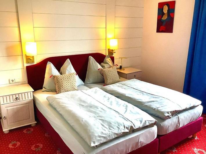 Hôtel pour 4 personnes, avec terrasse et vue sur le lac dans Berg Am Starnberger See - 2