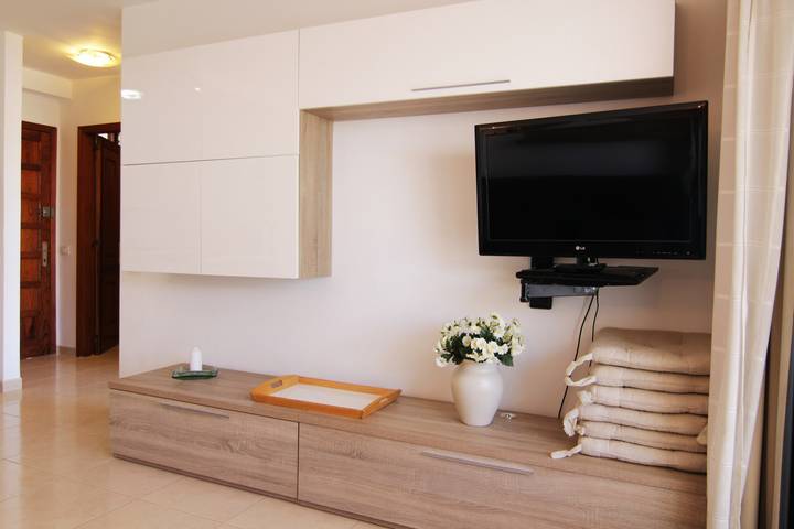 Vakantieappartement voor 3 personen, met Terras en Zwembad in Costa Adeje