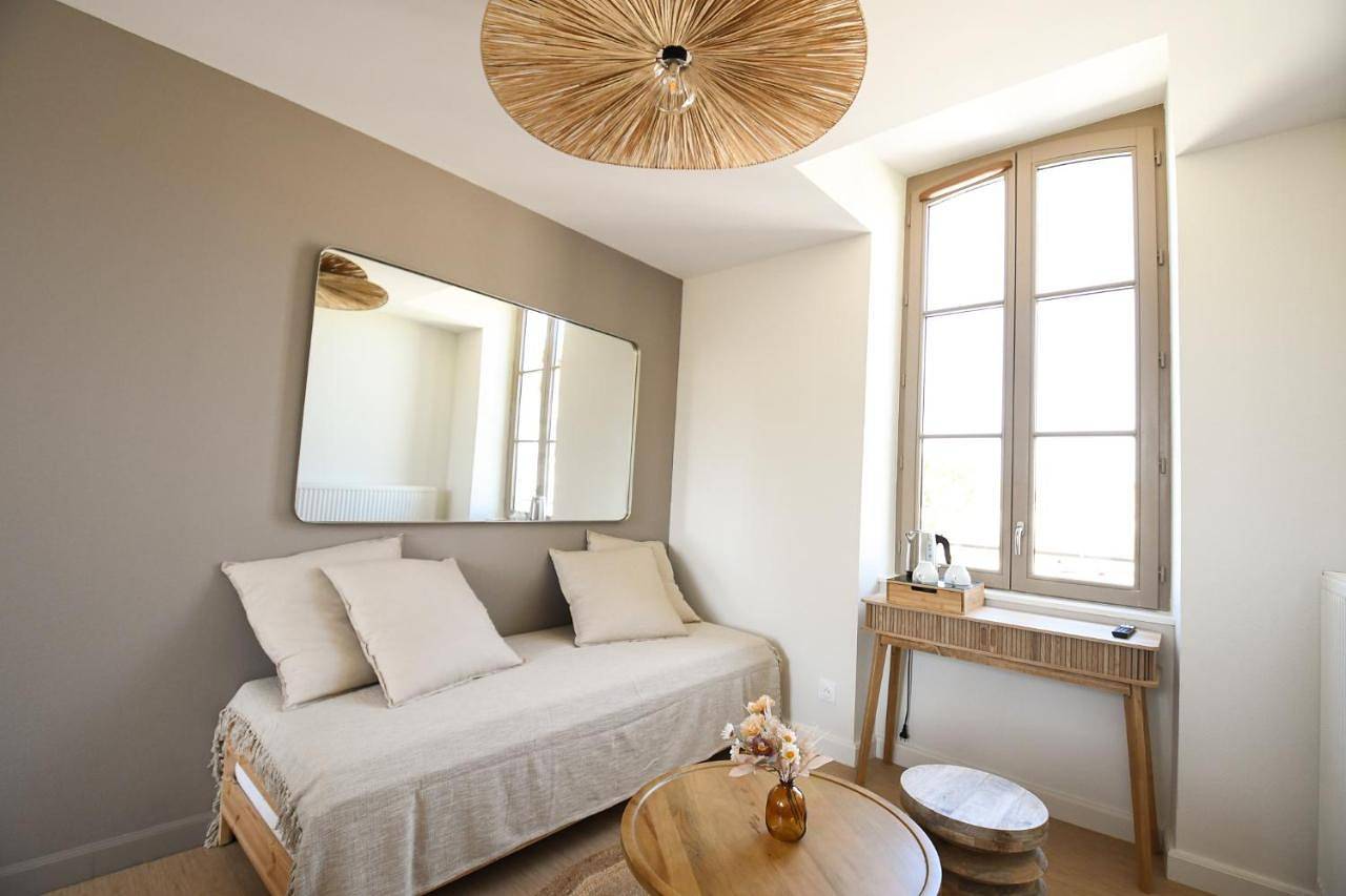 Double Room in Les Riceys, Aube