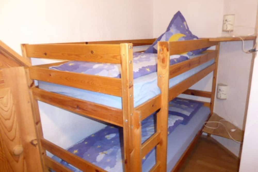 Ganze Wohnung, Liebevoll eingerichtete Ferienwohnung mit voll ausgestatteter Küche in Berching, Ostbayern