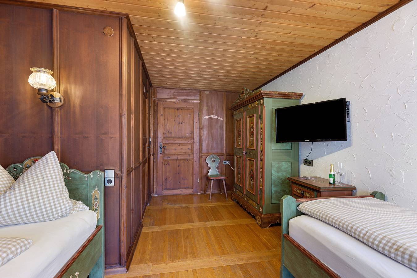 Standart Zweibettzimmer mit Gemeinschaftsgarten, Balkon und Wi-Fi in Tennenbronn, Schramberg