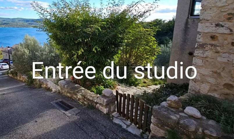 Gîte pour 2 personnes, avec vue et terrasse à Sainte-Croix-du-Verdon - 2