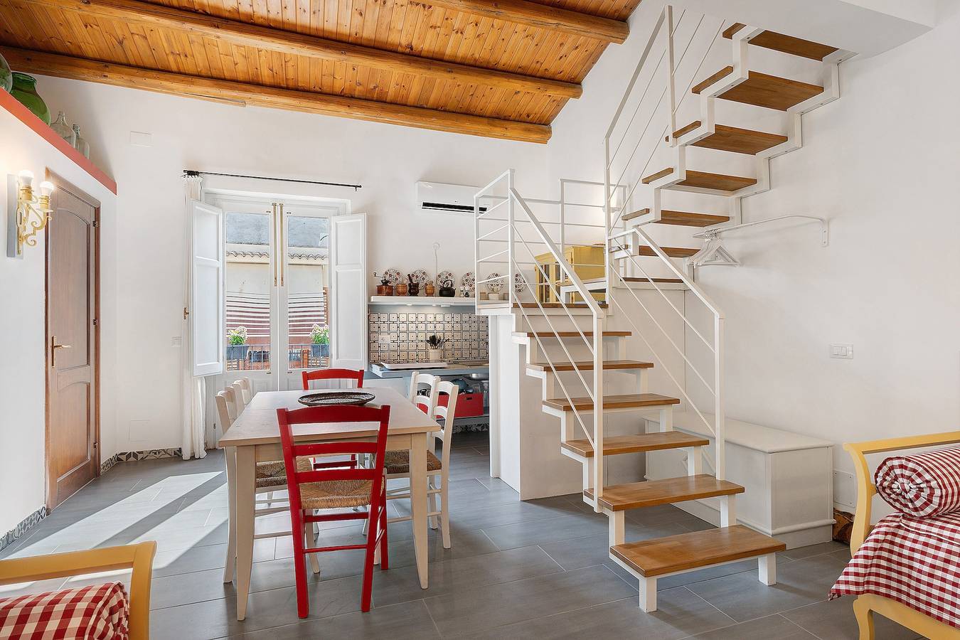Apartamento entero, Apartamento 'Duchessa' con balcón, Wi-Fi y aire acondicionado in Castellammare del Golfo, Provincia de Trapani