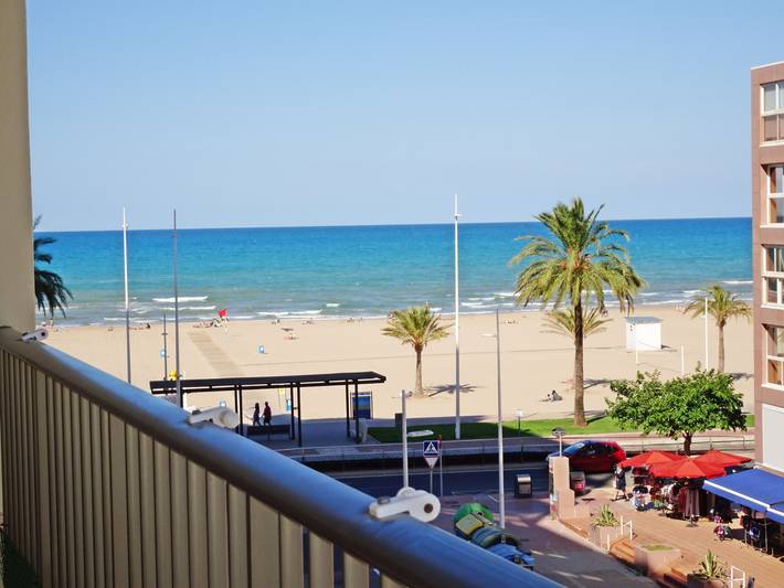 Gîte pour 5 personnes, avec jardin et terrasse à Playa de Gandía