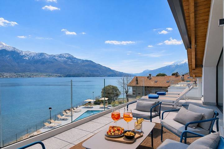 Hütte für 6 Personen, mit Seeblick und Ausblick sowie Garten und Pool am Comer See