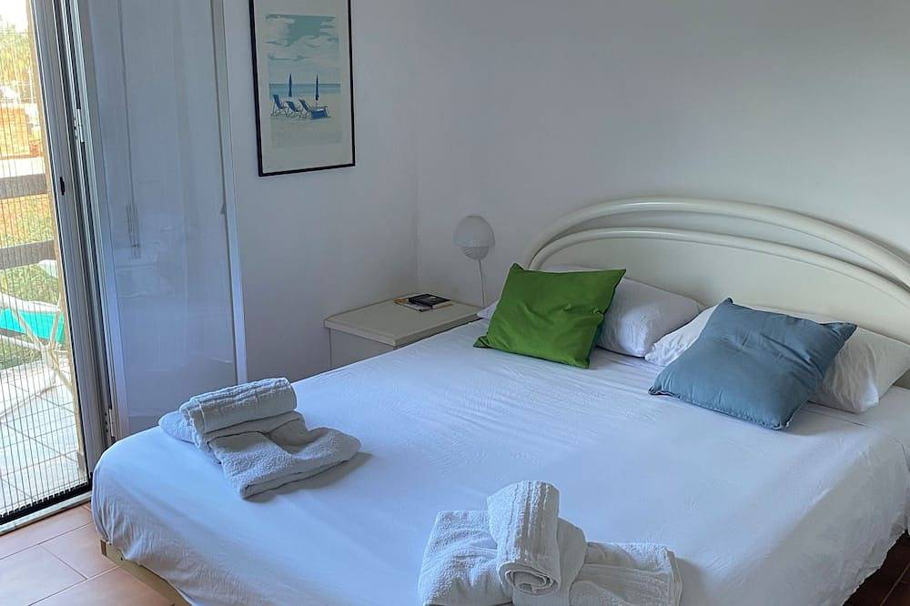 Chalet in Cala Mazzo in Sciacca, Zingaro reserve and village of Scopello. in Scopello, Castellammare del Golfo