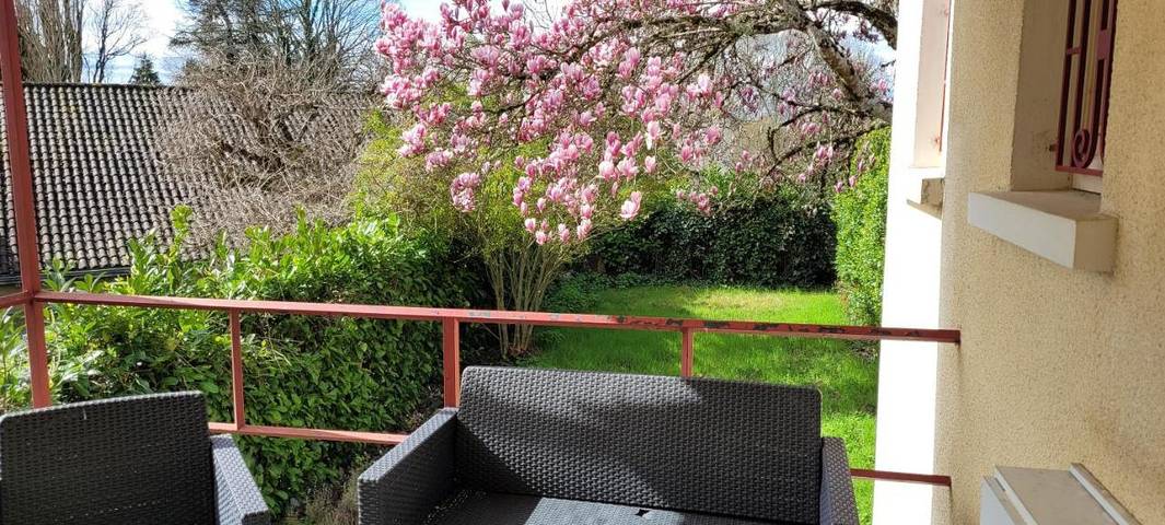 Gîte pour 2 personnes, avec jardin ainsi que vue et terrasse à Rouffignac-Saint-Cernin-de-Reilhac - 2