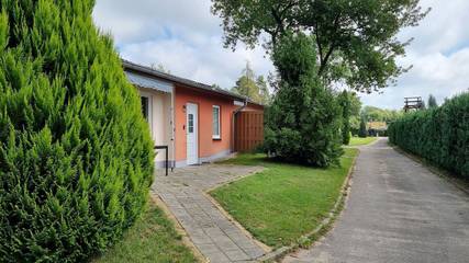 Bungalow für 4 Personen, mit Terrasse in Warin