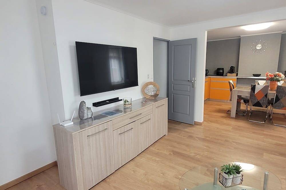 Geheel appartement, Aiscal - Appart Hotel 70m2 for 6 people - Arrival 24/24h digicode access in Calais, Calais en omgeving
