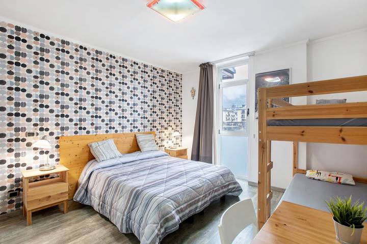 Entire studio, Studio Apartment 'Alpen Pila Residence - 3' with Mountain View, Wi-Fi and Air Conditioning in Aosta, Wallisian Alps