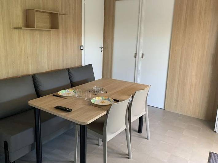 Camping pour 6 personnes, avec bassin pour enfant à Saint-Georges-d'Oléron - 4