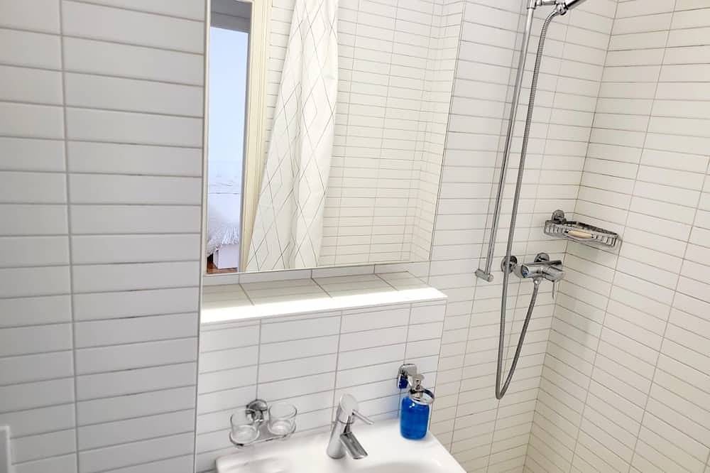 Appartamento intero, The stylish Minimalist Lakefront  in Losanna, Lago Lemano