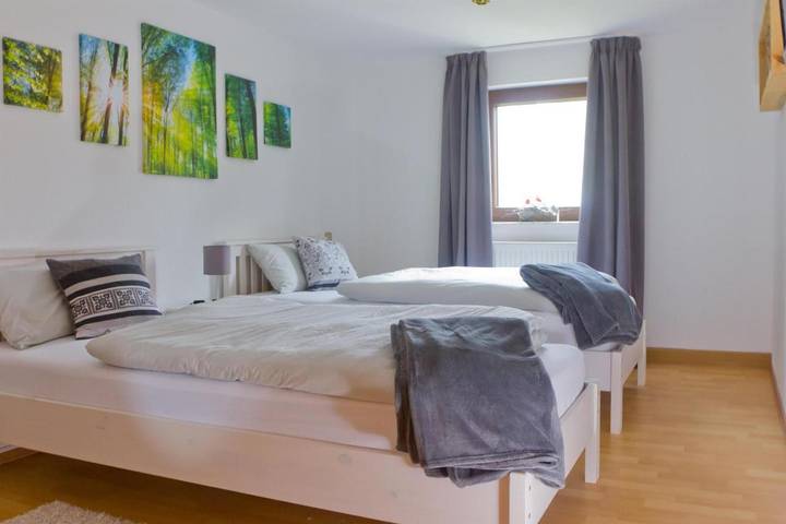 Ferienhaus für 6 Personen, mit Terrasse und Garten an der Rhön - 4
