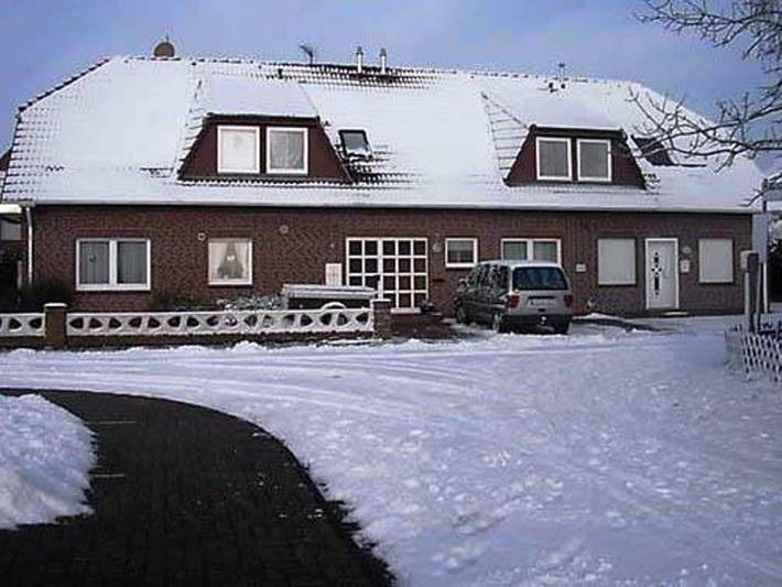 Ferienwohnung für 4 Personen, mit Terrasse in Dornum - 2