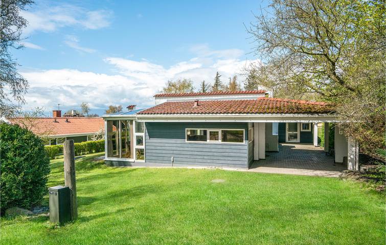 Ferienhaus für 10 Personen, mit Whirlpool und Sauna sowie Terrasse auf Fünen - 3