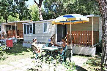 Camping für 6 Personen in Castiglione del Lago, Lago Trasimeno, Bild 3