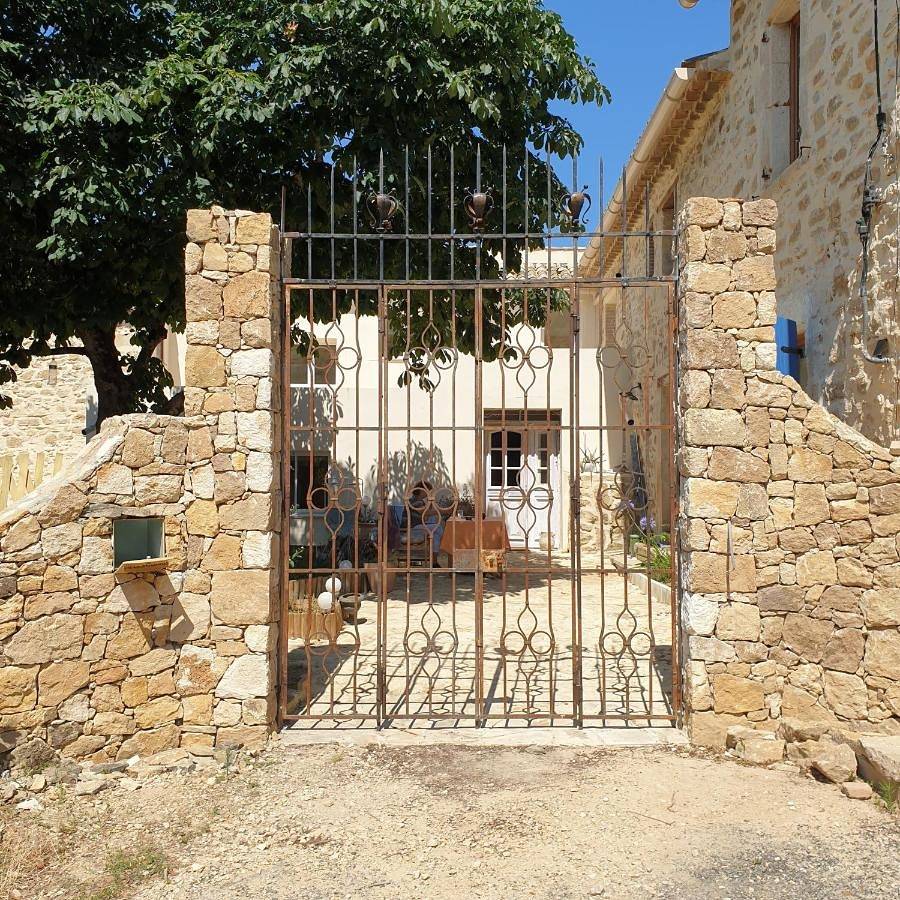 Le clos soleilhan in Saint-Gervais, Région de Nîmes
