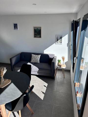 Gîte pour 4 personnes, avec vue dans Sainte-Eulalie (Ardèche)