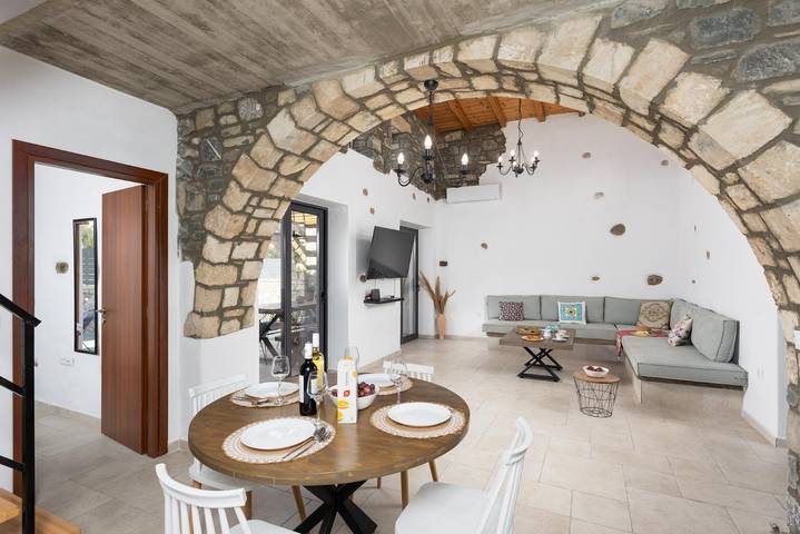 Villa pour 6 personnes, avec jardin ainsi que vue sur l’océan et terrasse dans Rhodes - 4