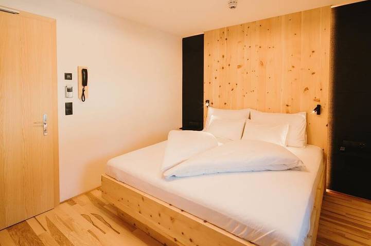 Chambre d’hôte pour 2 personnes, avec Jardin ainsi que Piscine et Sauna à Warth - 2