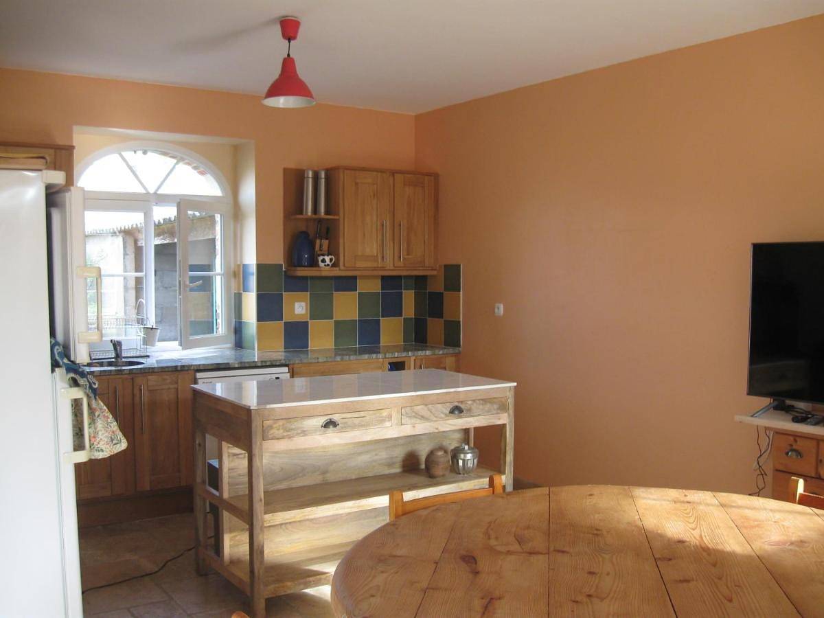 Appartement entier, Apartment with Garden View in Château-la-Vallière, Région de Tours