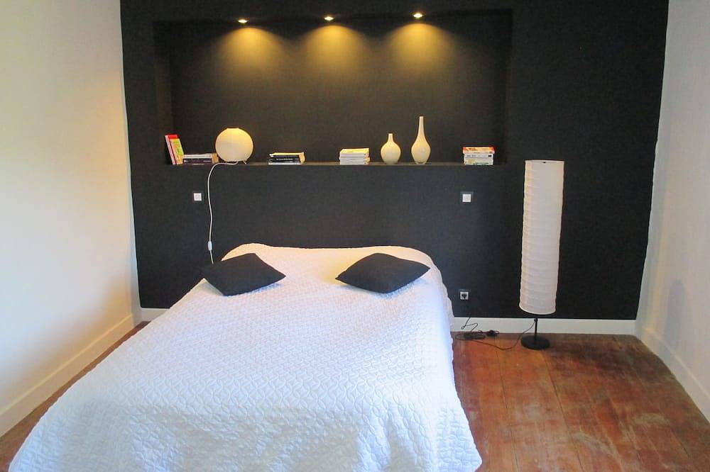 Gîte Clément de 4 à 12 personnes in Villeneuve-d'Allier, Haute-Loire