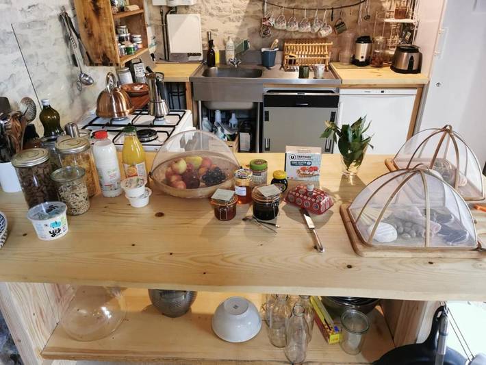 Location de vacances pour 2 personnes, avec piscine ainsi que vue et jardin à Limogne-en-Quercy - 3