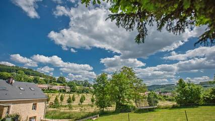 Location de vacances pour 10 personnes, avec terrasse et jardin, animaux acceptés dans Guignicourt-sur-Vence