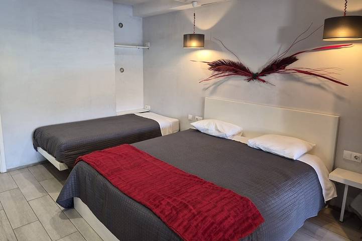 Gîte pour 3 personnes, avec terrasse et piscine dans Santo Tirso - 4