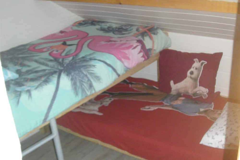 Appartement entier, Gîte Le Presbytère avec vue imprenable sur le lac in Prunières, Parc national des Écrins