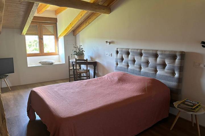 La Casita de Patones. Casa rural sostenible con jardín y Bbq in Patones, Provincia de Madrid