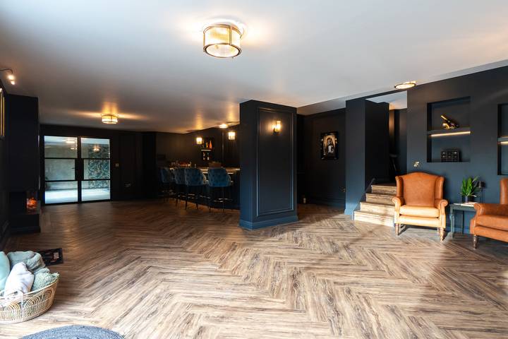Hallam Retreat in Derbyshire