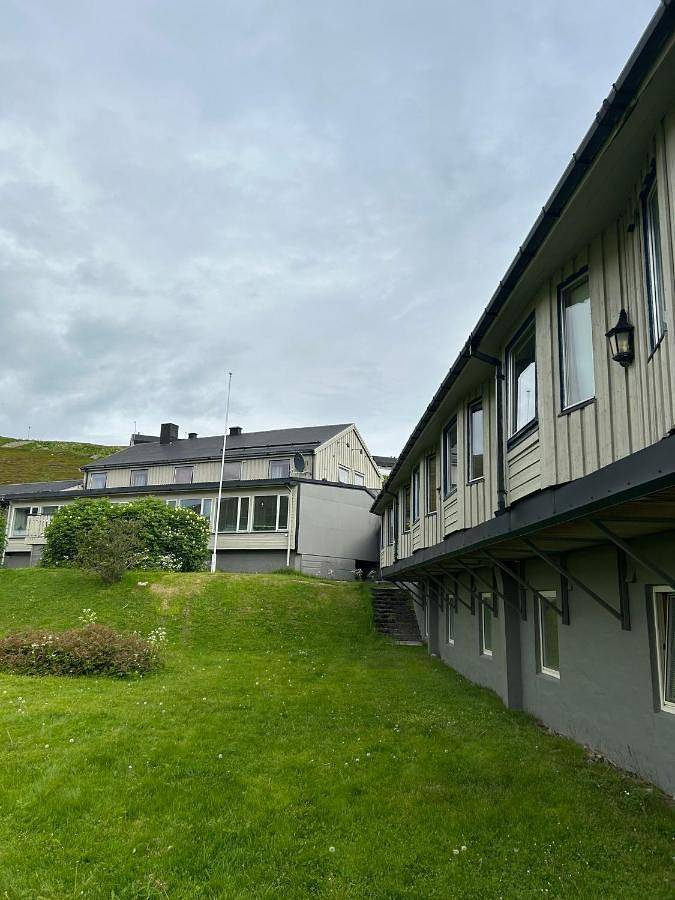 Hotel für 2 Personen, mit Garten und Terrasse in Hammerfest - 2