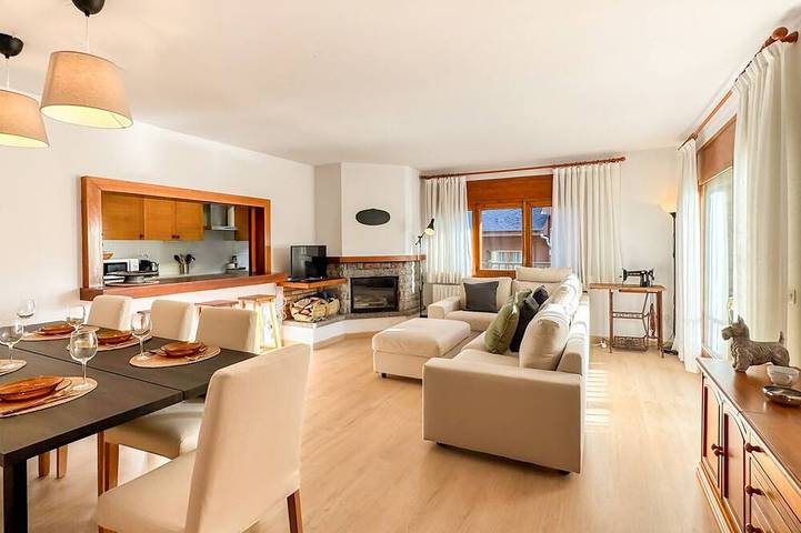 Ferienwohnung für 8 Personen, mit Balkon - 1