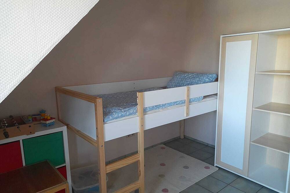 Ganze Wohnung, Geräumige Fewo für bis zu 8 Pers. - familienfreundlich, Haustiere willkommen in Schneverdingen, Landkreis Heidekreis