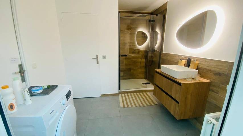 Gîte pour 2 personnes, avec balcon ainsi que vue et jardin à Serris - 4