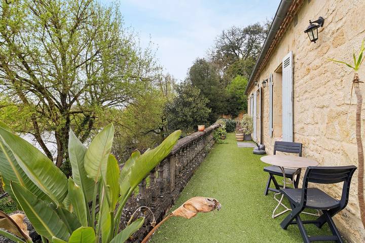 Chambre d’hôtes « Chambre Verte » avec terrasse privée, jardin commun et Wi-Fi in Groléjac, Périgord Noir