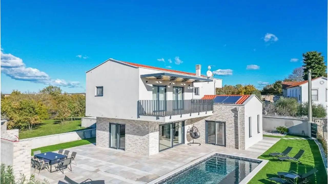 Villa für 8 Personen (200 m²) in Sveti Lovreč Pazenatički in Medaki, Istrien