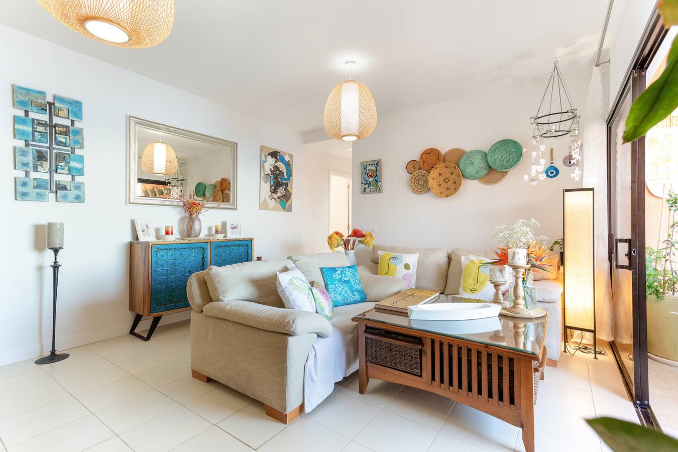 Vacation Home "Mouna's House" with Sea View, Shared Pool & Wi-Fi in Tabaiba, El Rosario