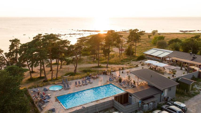 Ferienhaus mit Meerblick für 2 Personen, mit Garten und Ausblick sowie Pool und Kinderpool in Schweden - 2