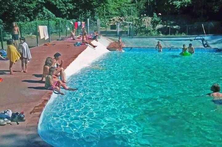 Mobil home pour 4 personnes à Escaro