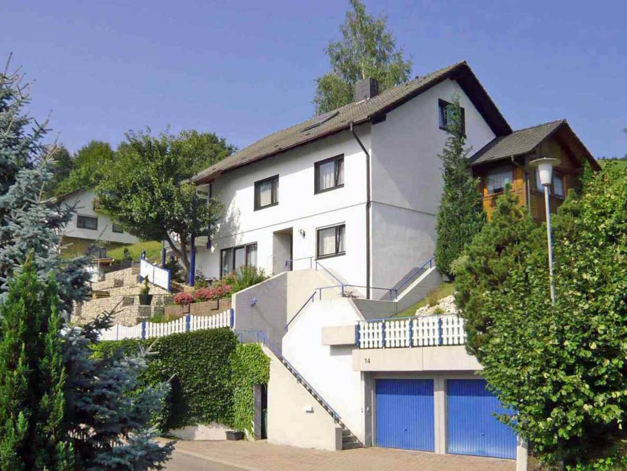 Ganze Ferienwohnung, **** Panoramaferienwohnung Monika mit Pool - **** Sterne Ferienwohnung 75qm, 2 Schlafzimmer, Küche, Wohn/Esszimmer, Pool in Schuttertal, Hochschwarzwald
