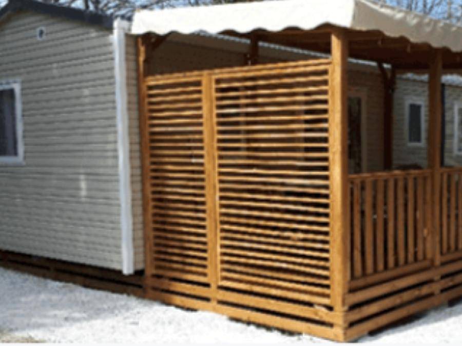 Flower Camping De la Plage - Mobile home 8 persons - Confort 32m² 3 bedrooms + semi-covered terrace - Tv 6/8 pers in Saint-Cirq-Lapopie, Causses du Quercy Regional Nature Park