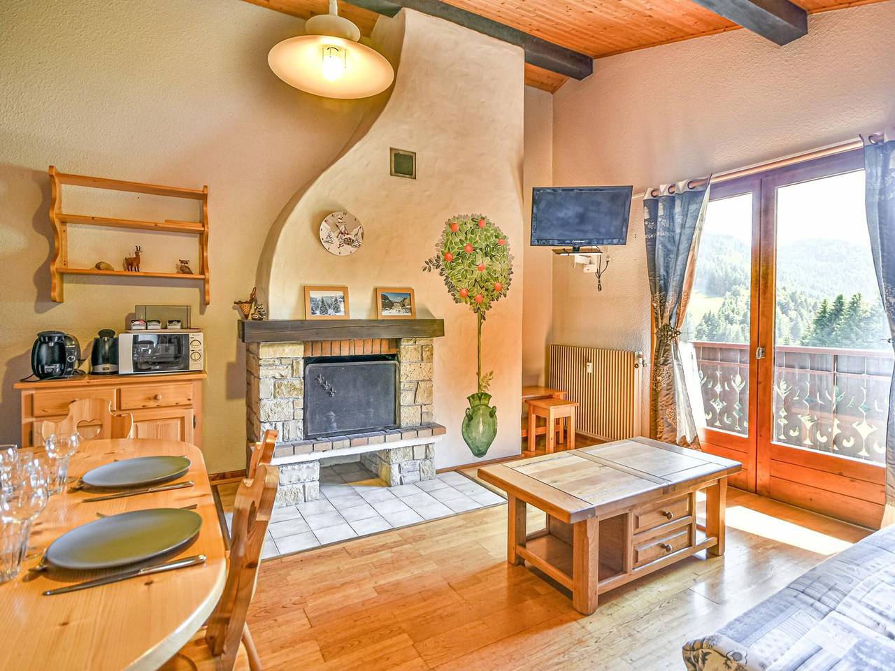 Apartamento entero, Apartamento para 6 personas en barrio tranquilo con navette a la puerta in Les Gets, Region Bonneville