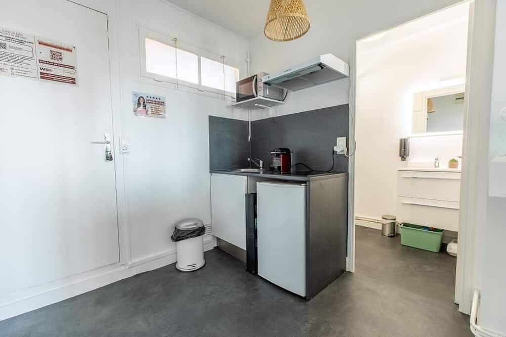 Apartamento entero, Studio Ernest Chamalières Calme Parking Gratuit in Chamalières, Parque Natural Regional Volcans d'Auvergne